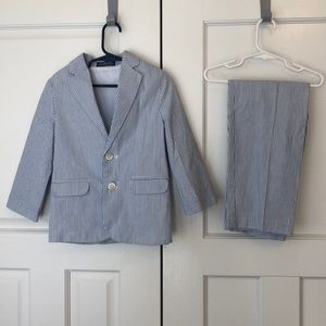 Seersucker suit - jacket and pants. Izod. 5.